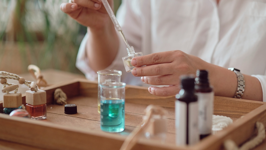 How Aroma Chemicals are used in Perfumery?